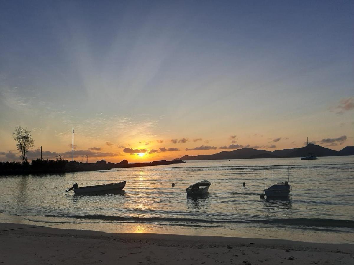 Moonlight Beach Villa La Digue Bagian luar foto